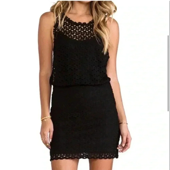 Free People Black Cut Out Crochet Pull Over Dress Size L - Picture 2 of 6